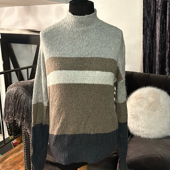 Magaschoni Sweaters - Magaschoni long sleeve sweater